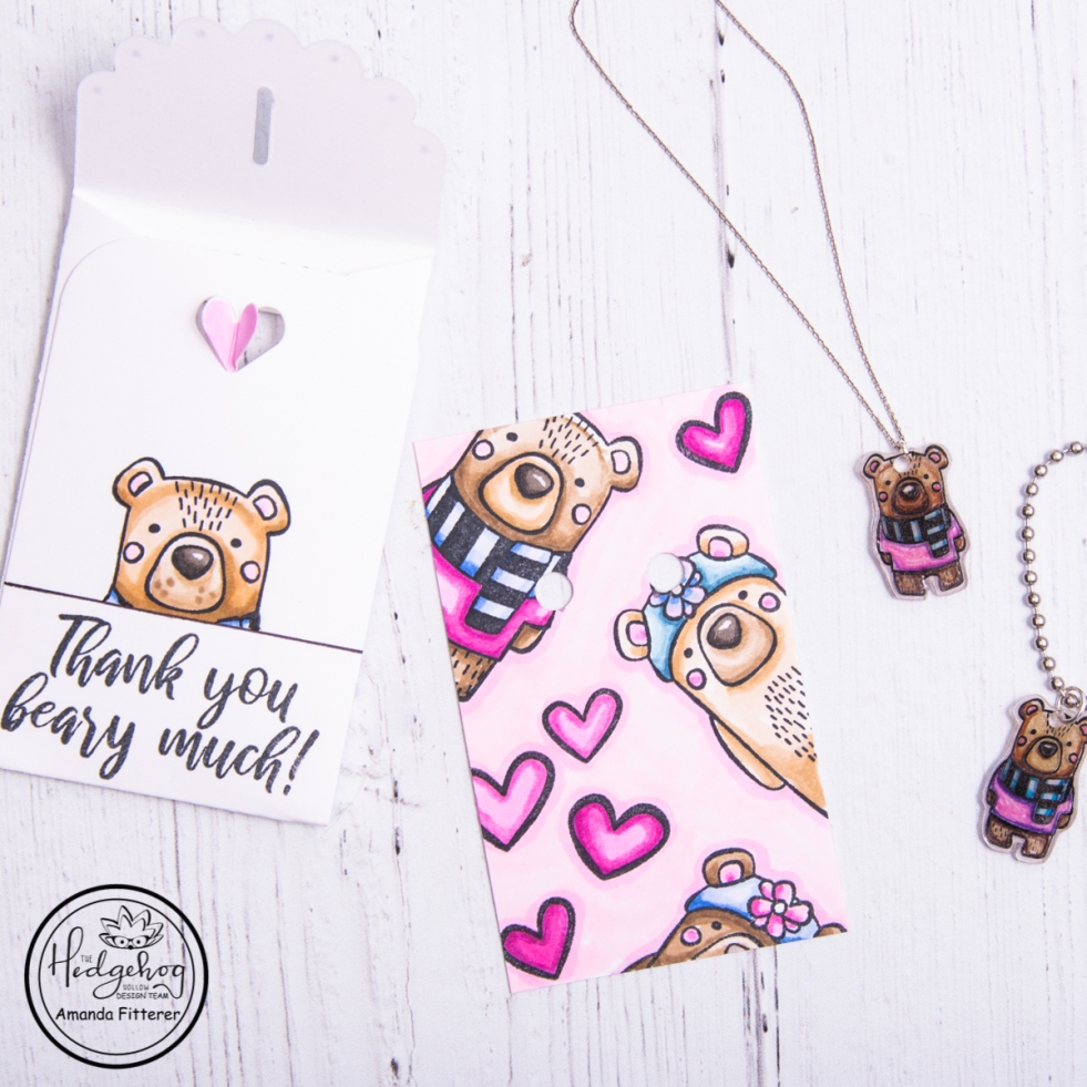 VIDEO: DIY NECKLACE, KEYCHAIN, AND GIFT PACKAGING – Amanda Fitterer